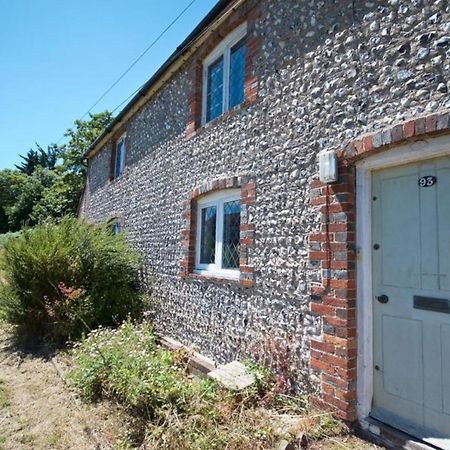 Wish Cottage Ratton Eksteriør bilde