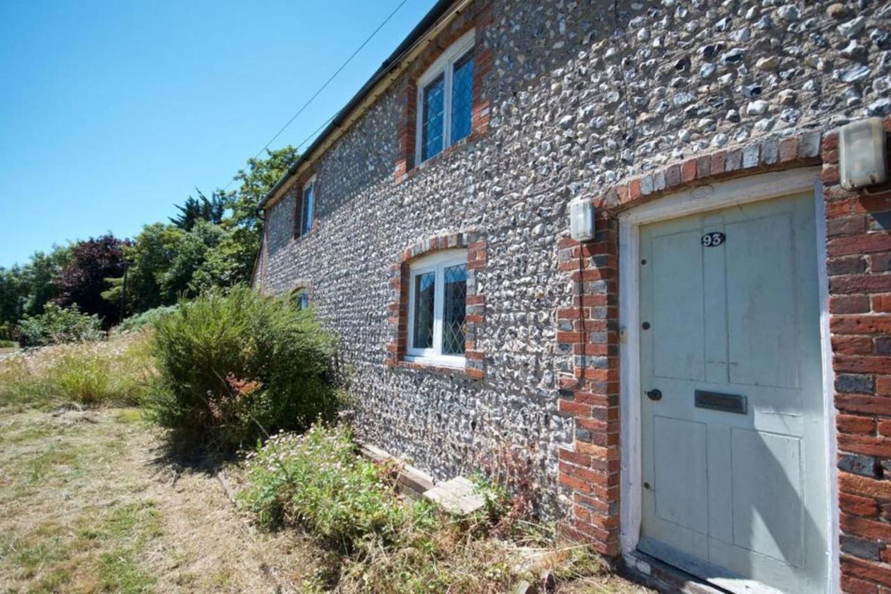 Wish Cottage Ratton Eksteriør bilde